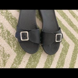 Like new croc slides